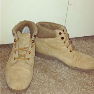 Laura Scott ankle boots